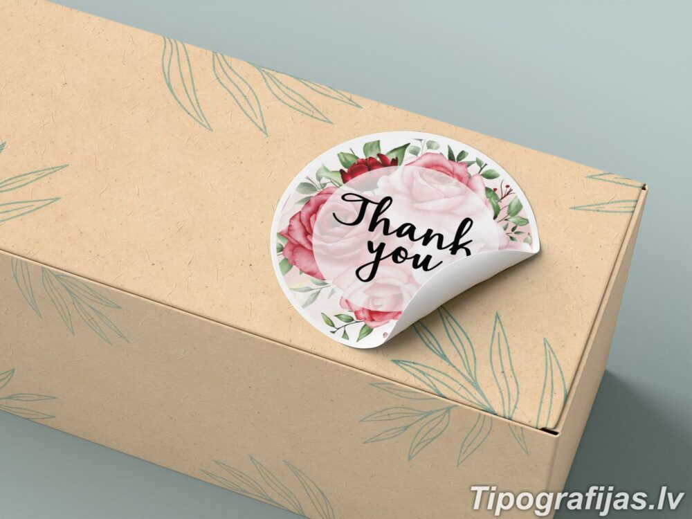 Изготовление и печать наклеек с дизайном